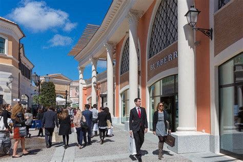 gucci outlet castel romano|rome designer outlet.